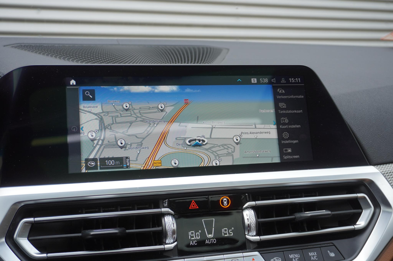 BMW 330 3 Serie Touring 330e xDrive 19 inch LM M Dubbelspa — photo 14
