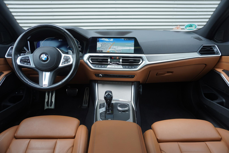 BMW 330 3 Serie Touring 330e xDrive 19 inch LM M Dubbelspa — photo 9