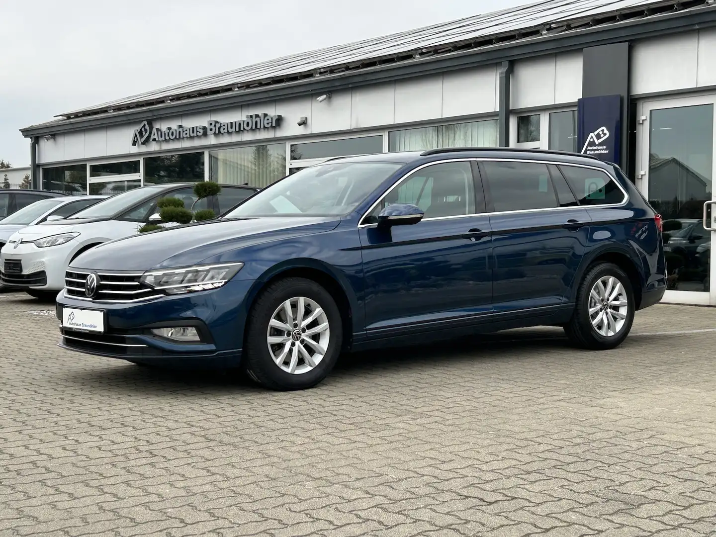 Volkswagen Passat Variant Business 2.0 TDI DSG*AHK*Kamera* Bleu - 2