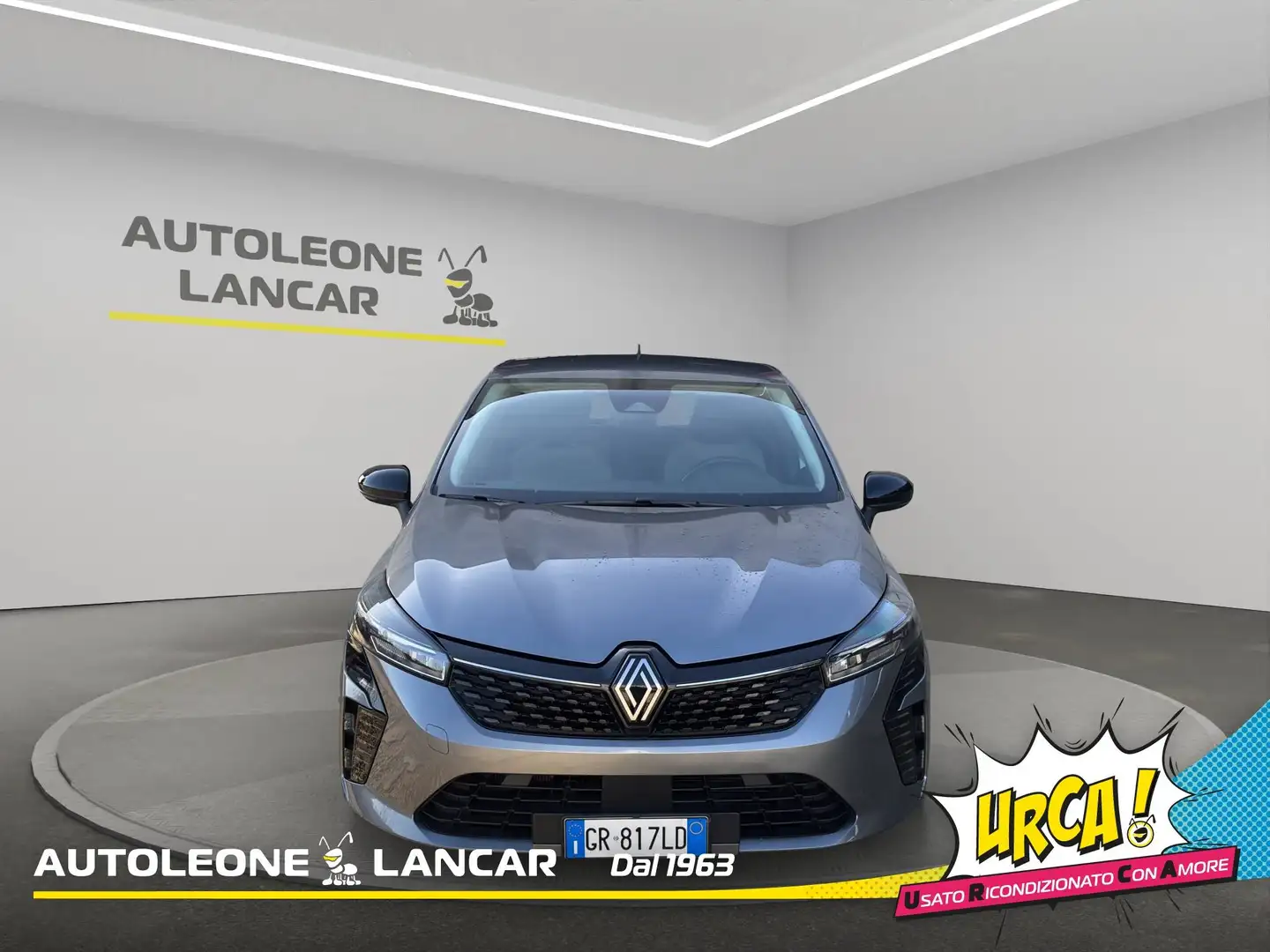 Renault Clio 1.6 E-Tech Full Hybrid Evolution 145cv 1 PROPRIETA Grau - 2