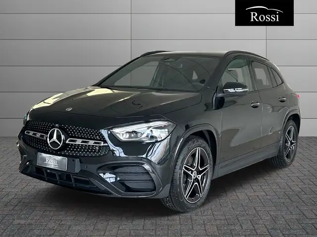 Mercedes-Benz GLA 180 d Automatic