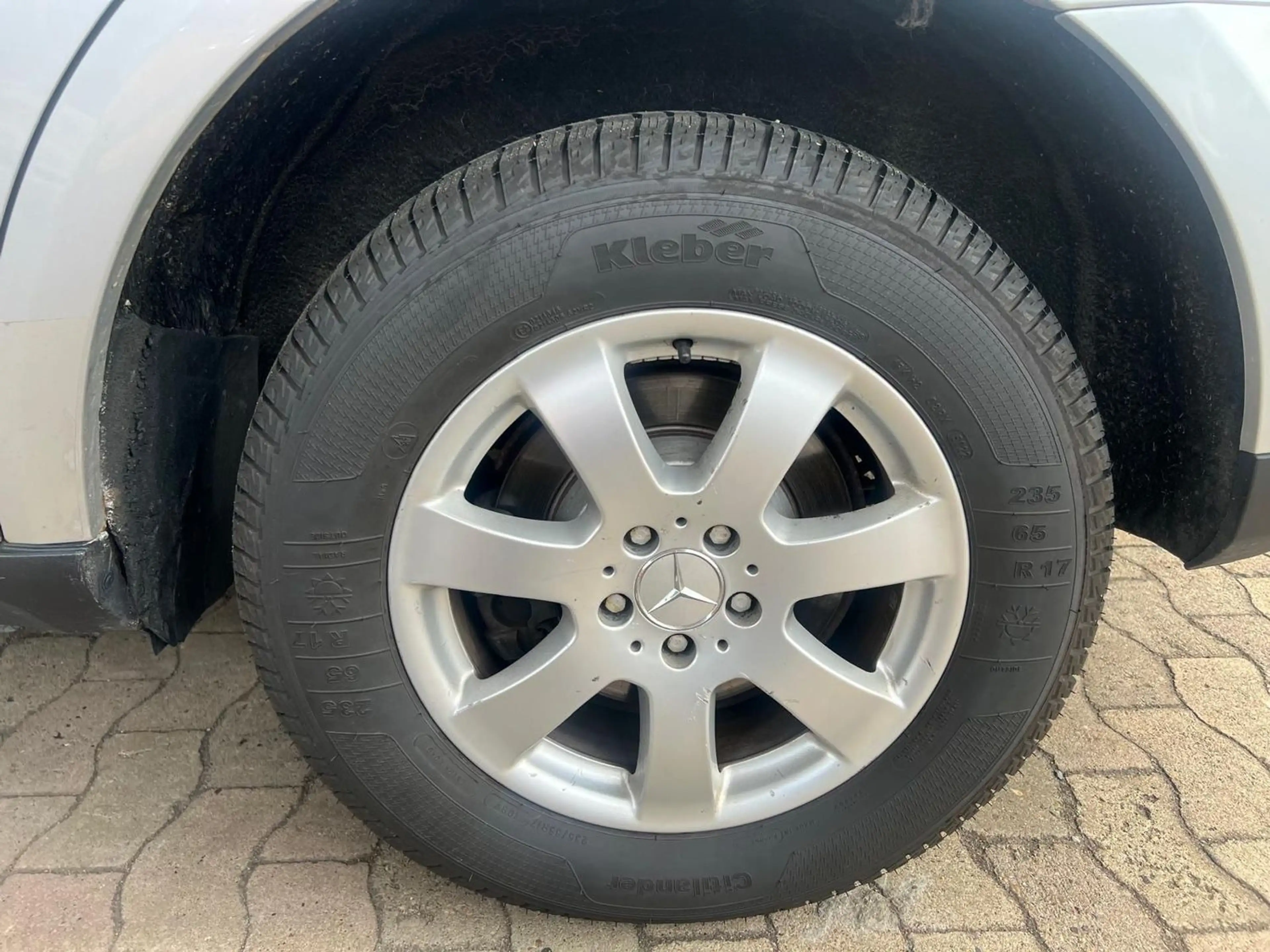 Mercedes-Benz ML 280 CDI (164.120) — photo 21