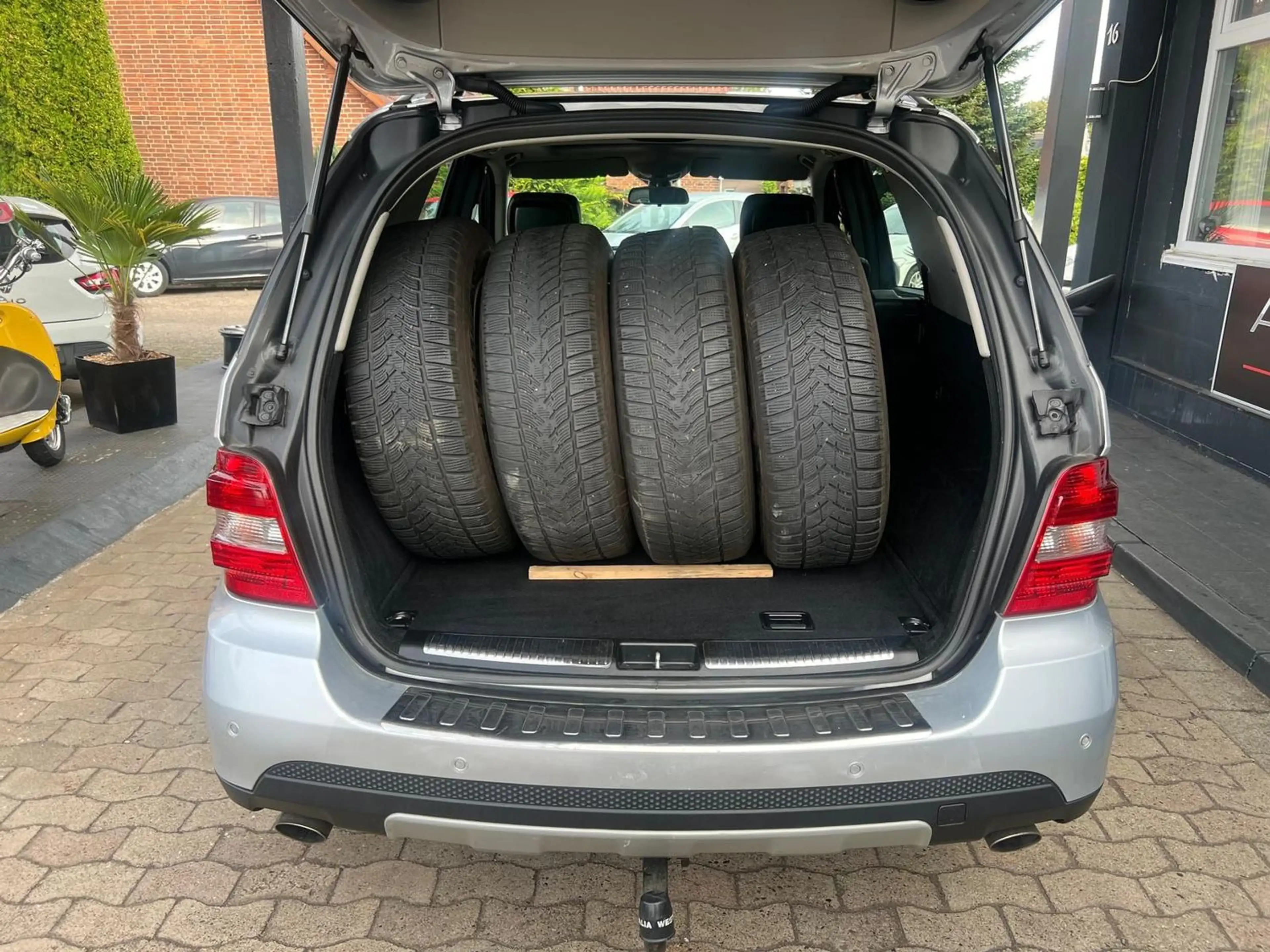 Mercedes-Benz ML 280 CDI (164.120) — photo 19