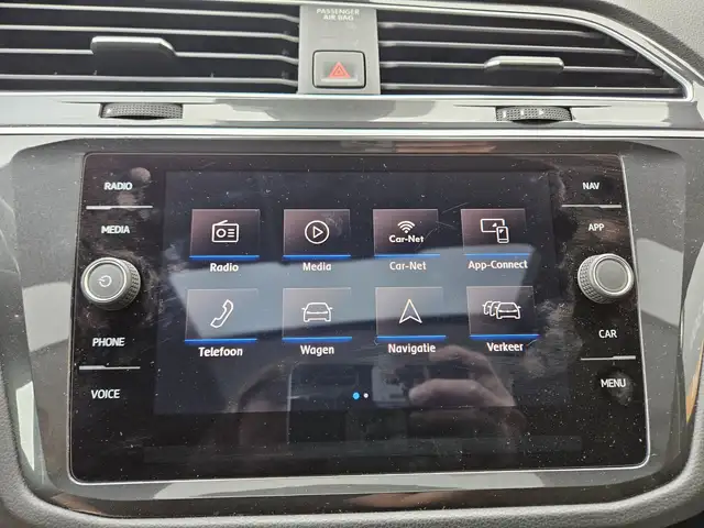 Volkswagen Tiguan view 9