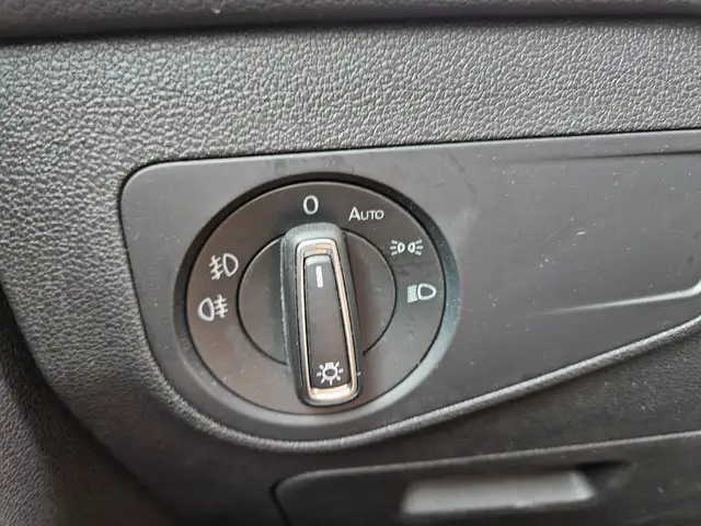 Volkswagen Tiguan view 21