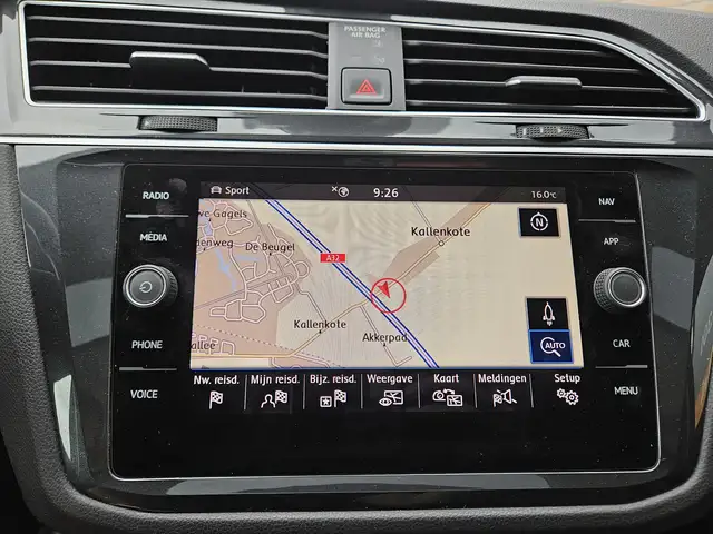 Volkswagen Tiguan view 13