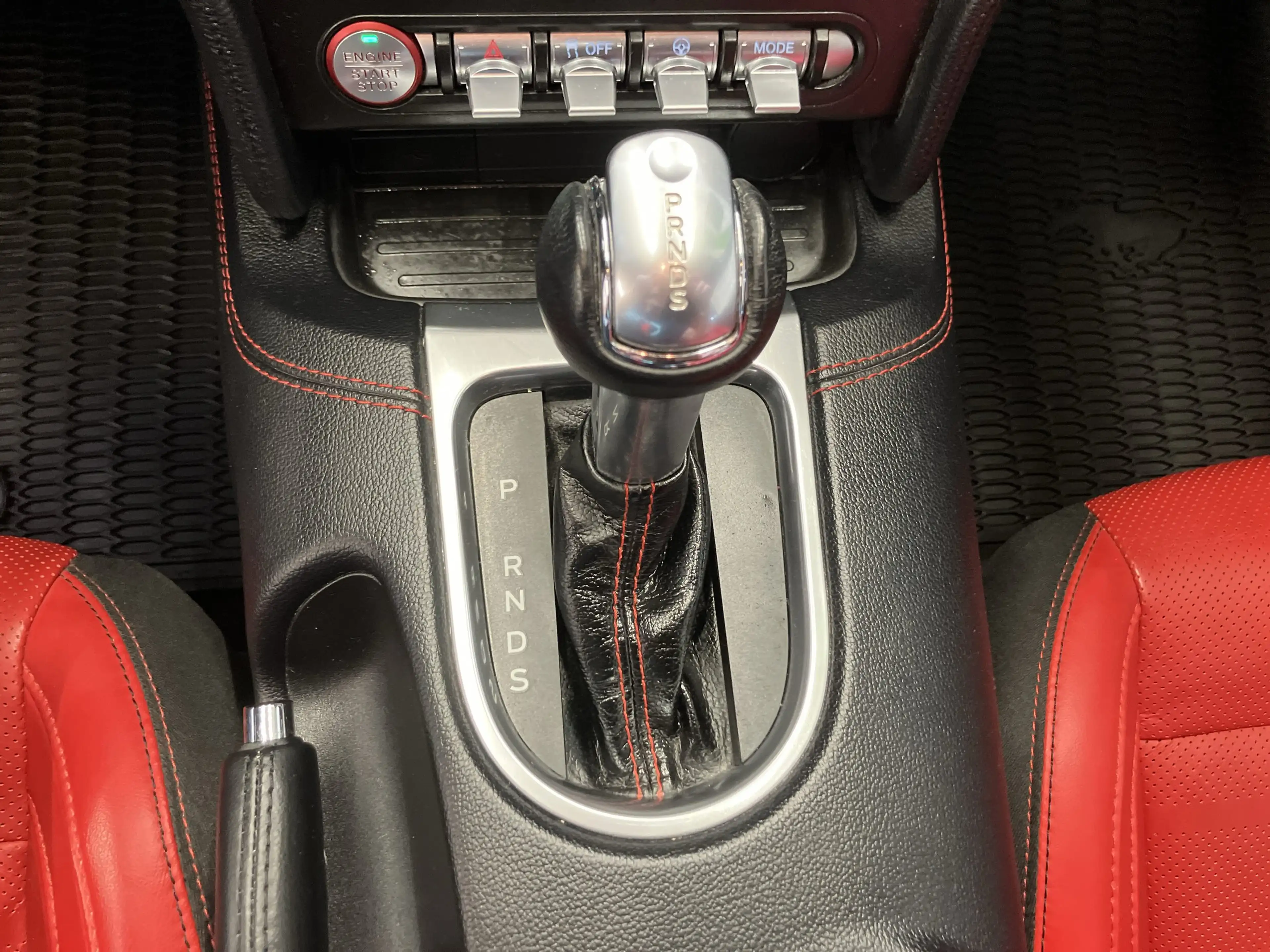 Ford Mustang 5.0 V8 GT Cabrio ACC+Leder+Sitzkklima — photo 13