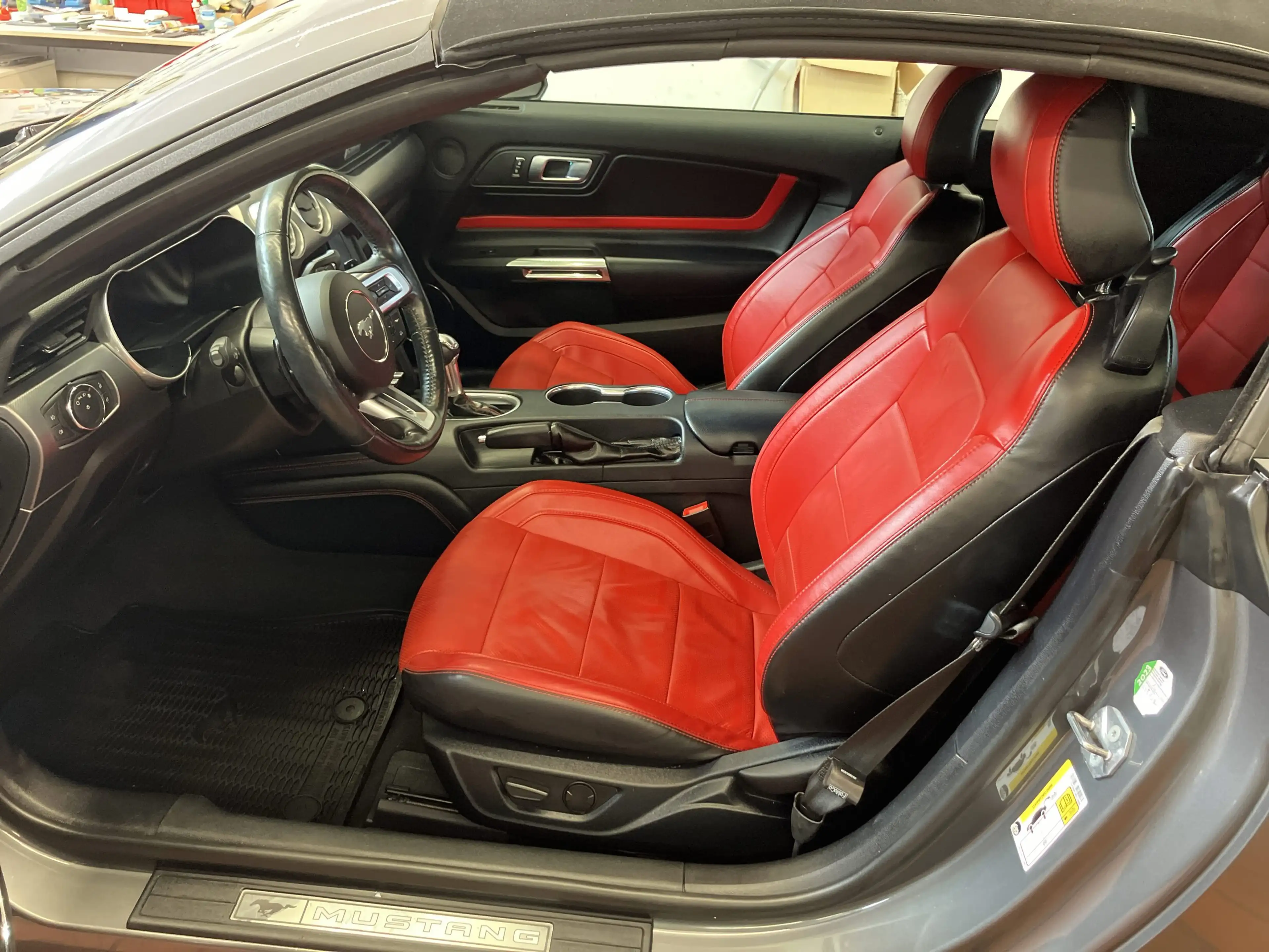 Ford Mustang 5.0 V8 GT Cabrio ACC+Leder+Sitzkklima — photo 7