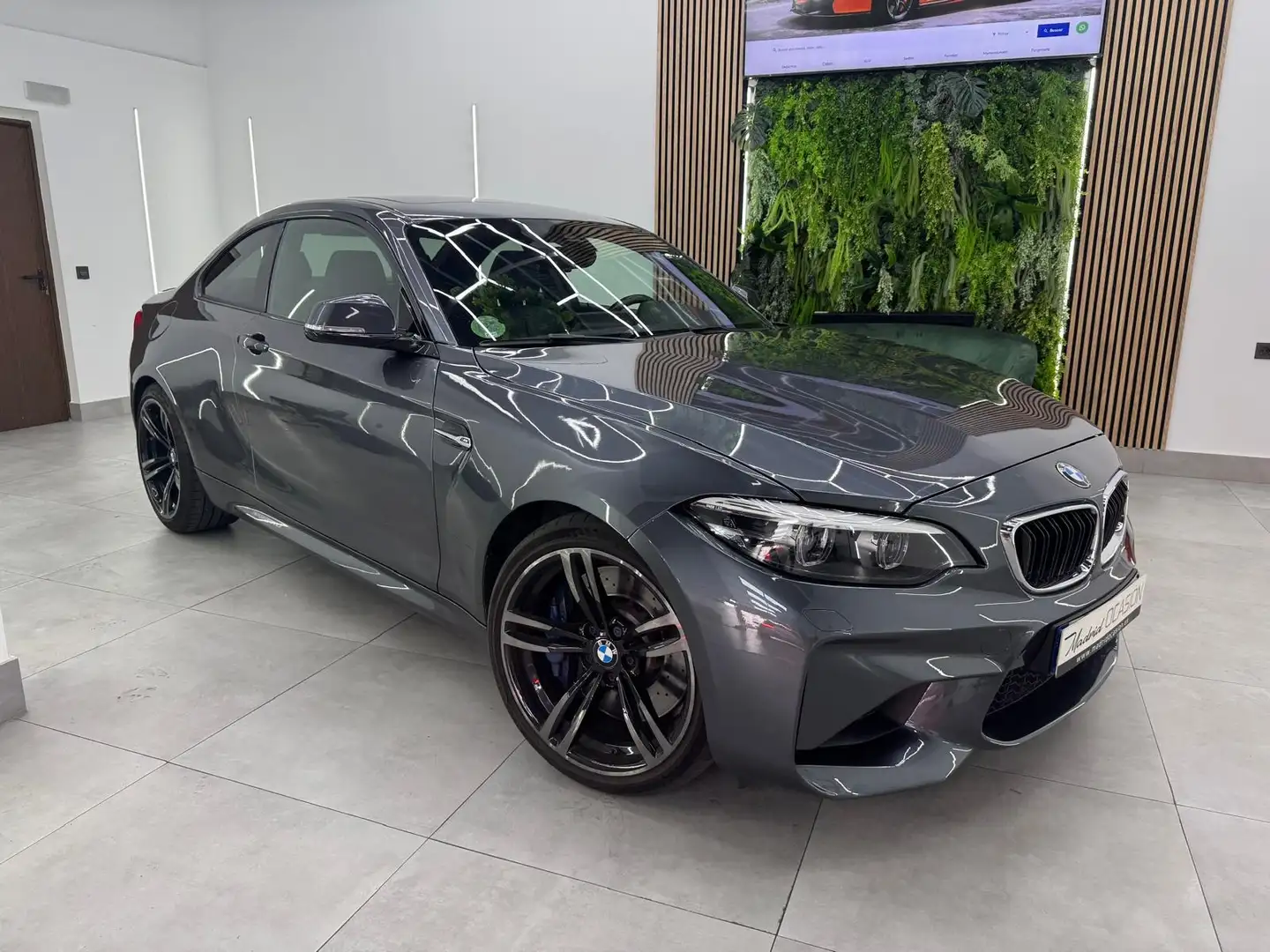 BMW M2 Gris - 2