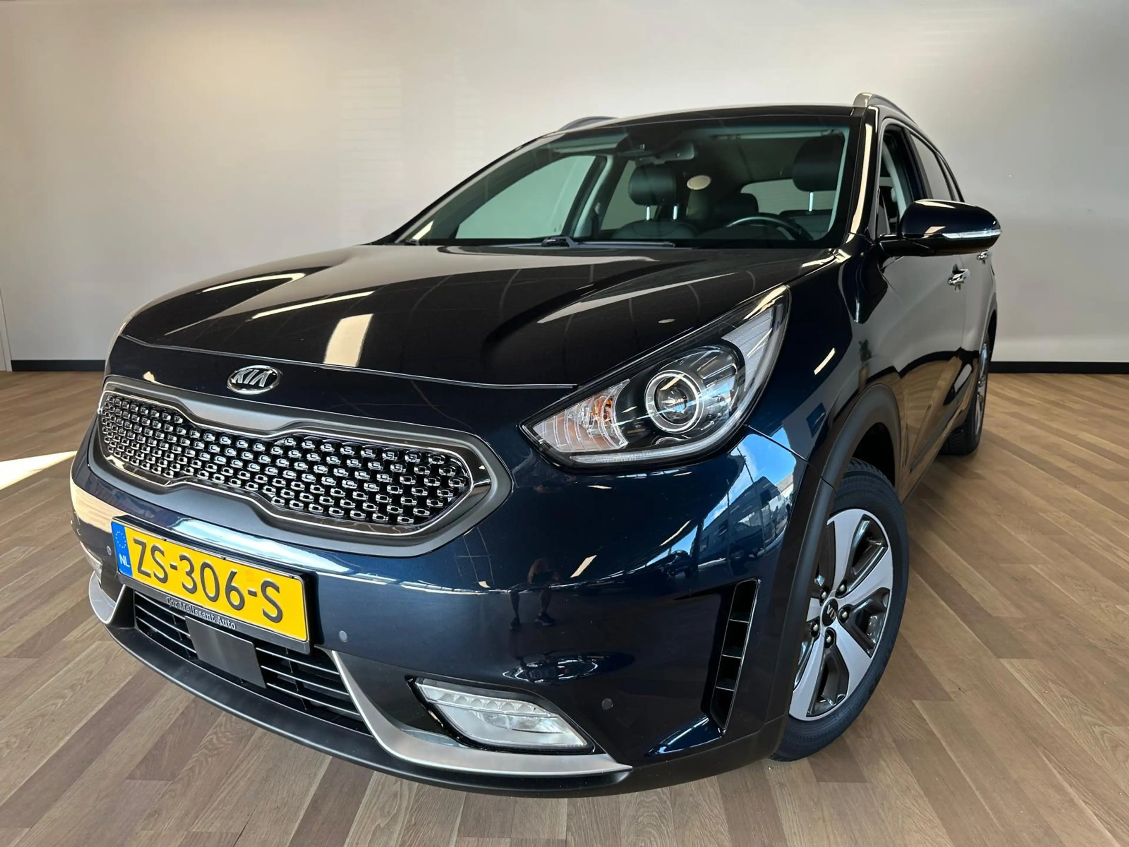 Kia Niro 1.6 GDi Hybrid First Edition — photo 3