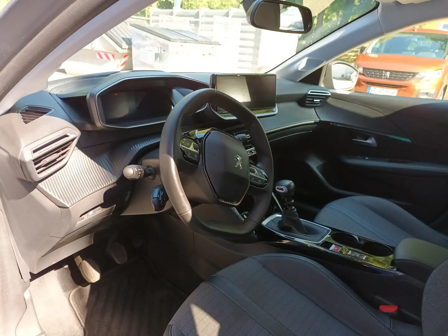 Peugeot 208 Allure Pack Grau - 2