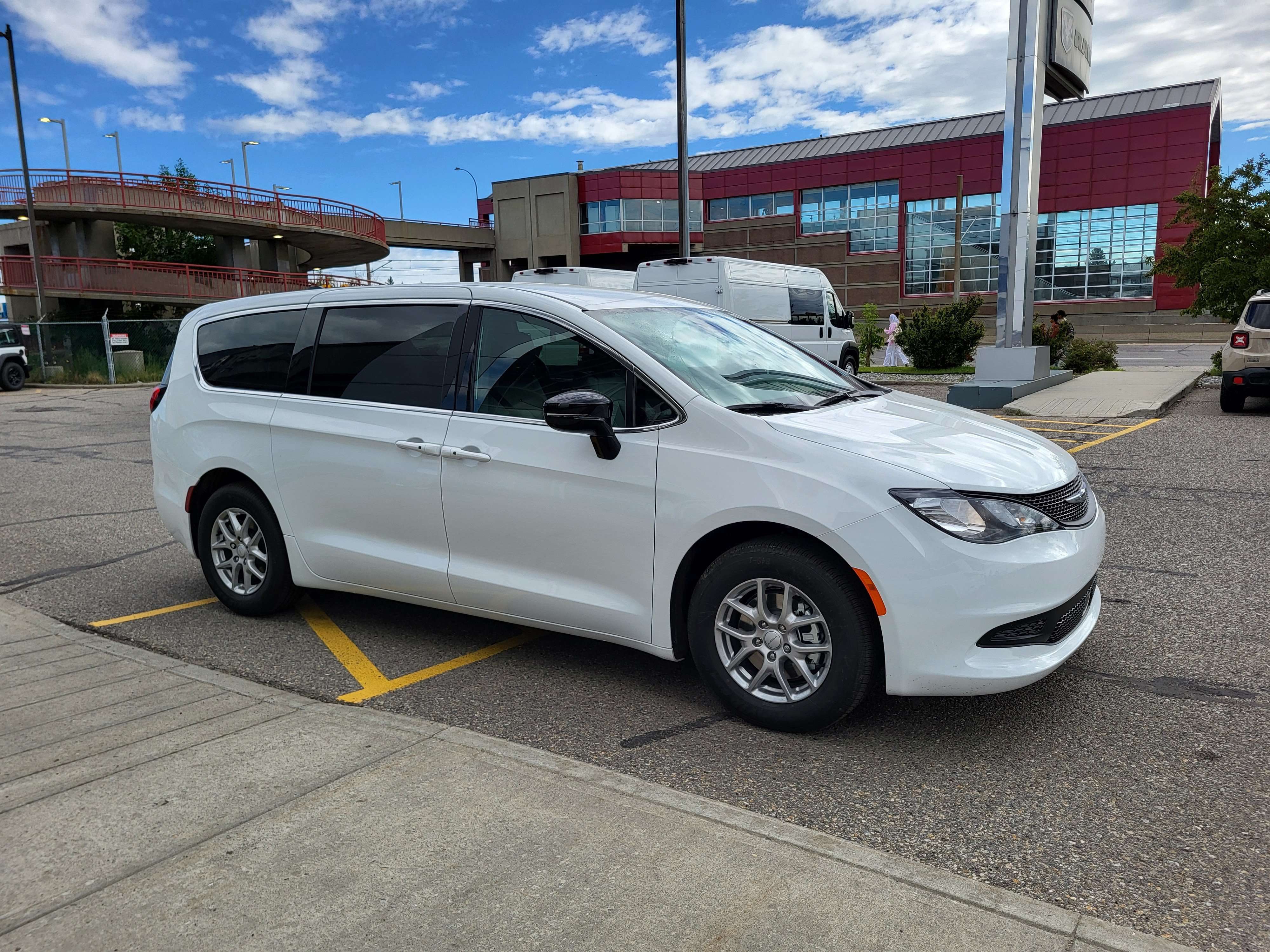 2027 Chrysler Grand Caravan
