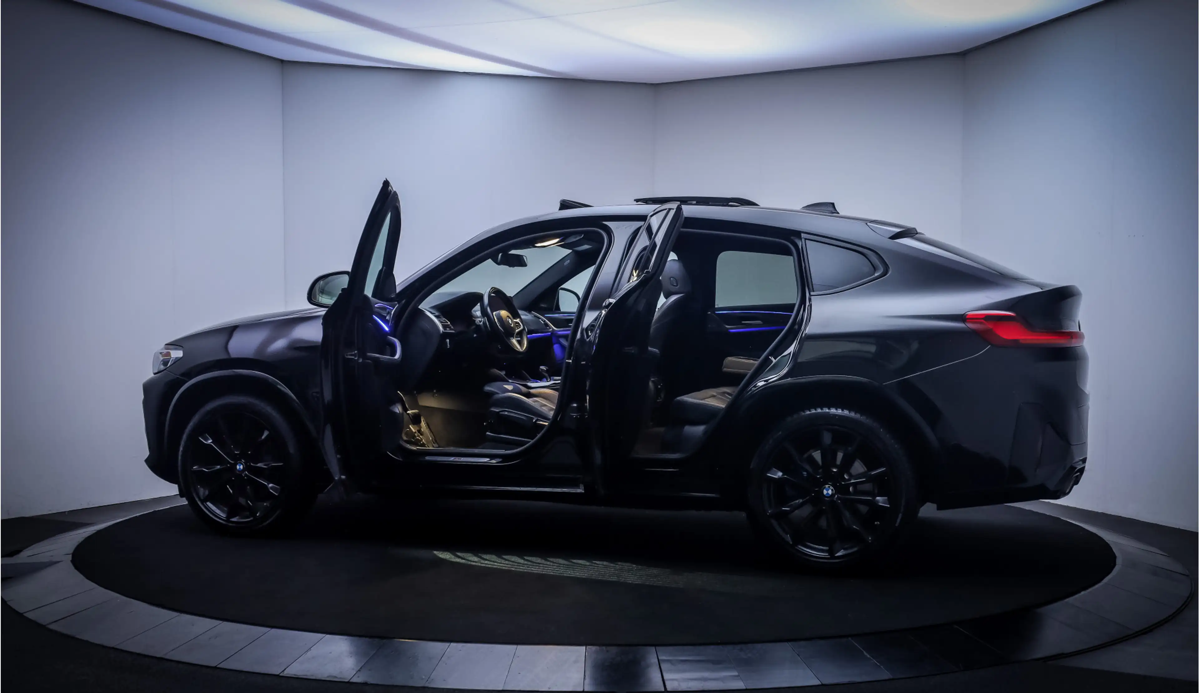 BMW X4 xDrive30i High Executive PANO | HARMAN KARDON | LA — photo 9