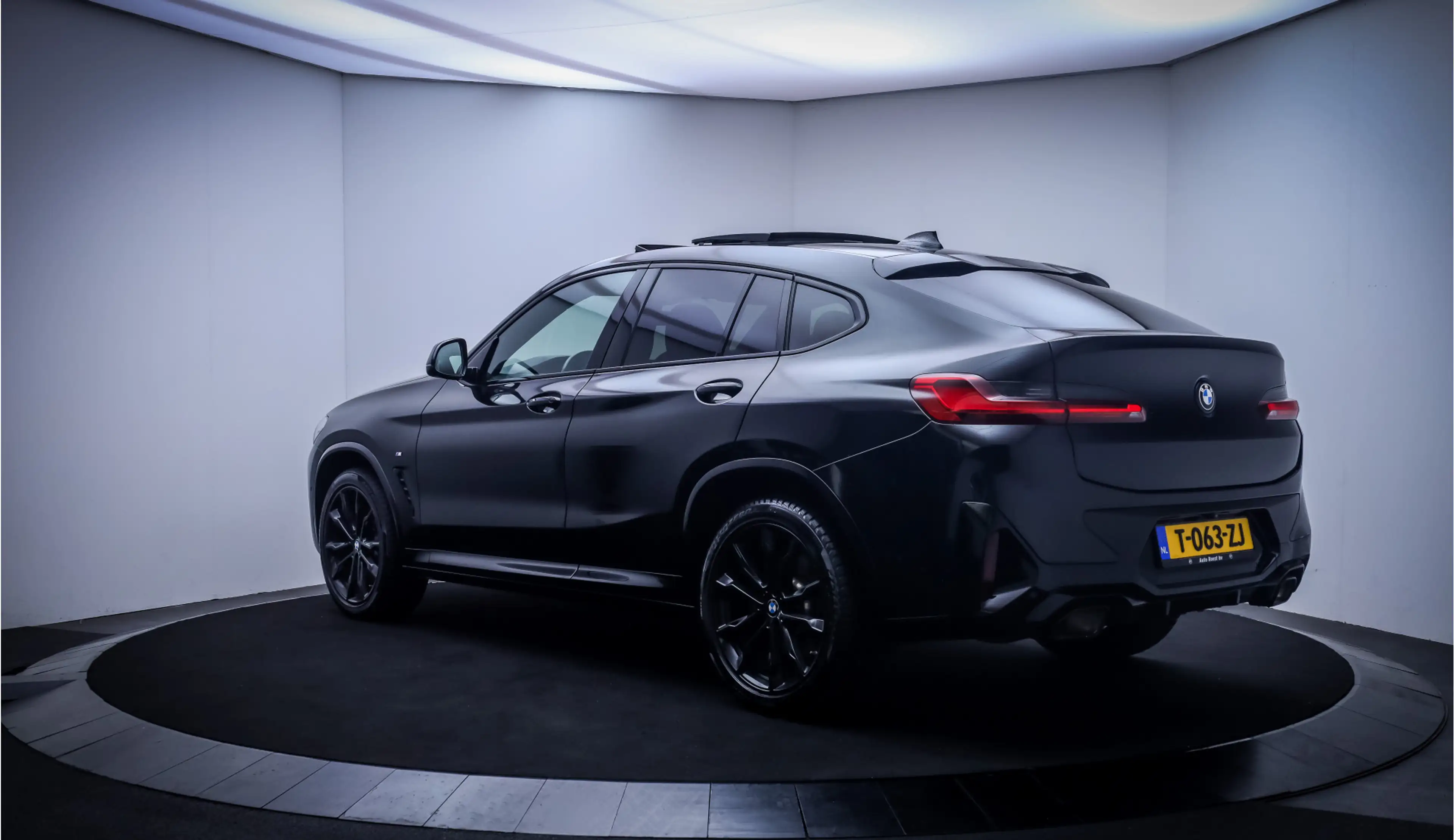 BMW X4 xDrive30i High Executive PANO | HARMAN KARDON | LA — photo 8