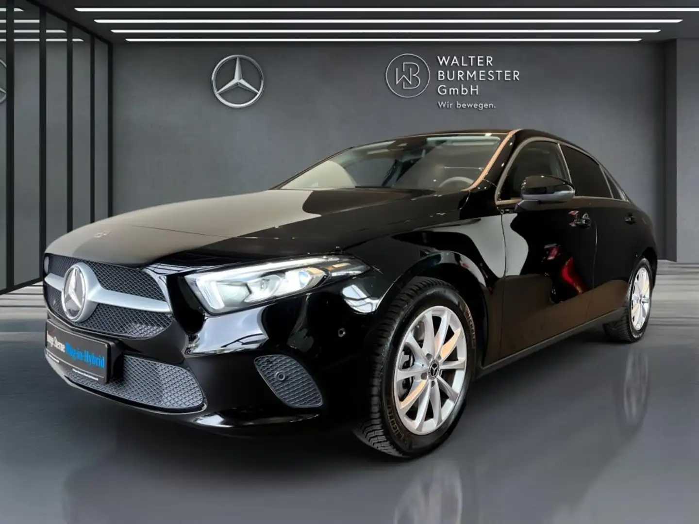 Mercedes-Benz A 250 e +PANO+MBUX+KAMERA+SHZ+AUT+PDC+LED Schwarz - 2