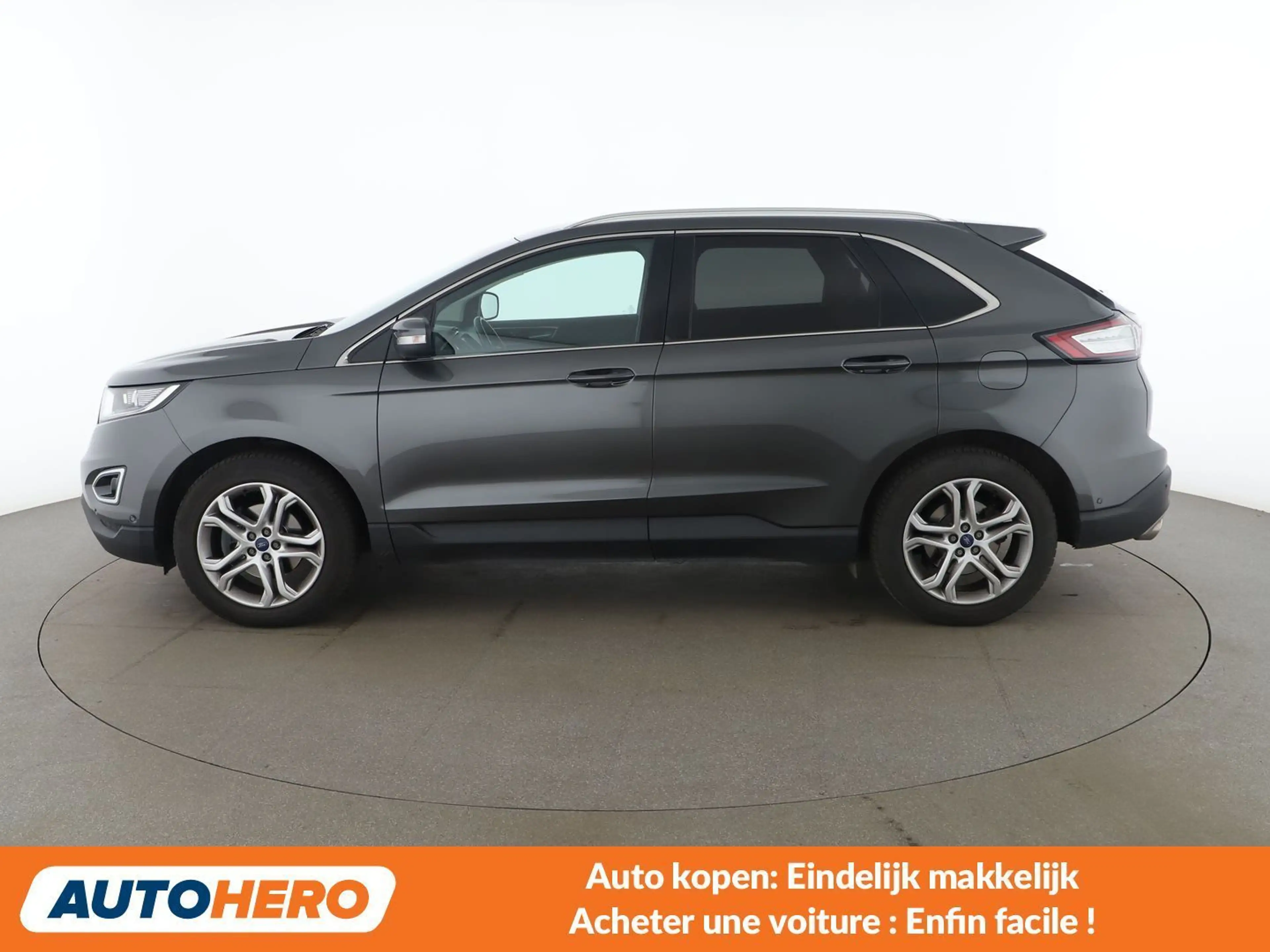 Ford Edge 2.0 TDCi Bi-Turbo Titanium 4x4 — photo 3