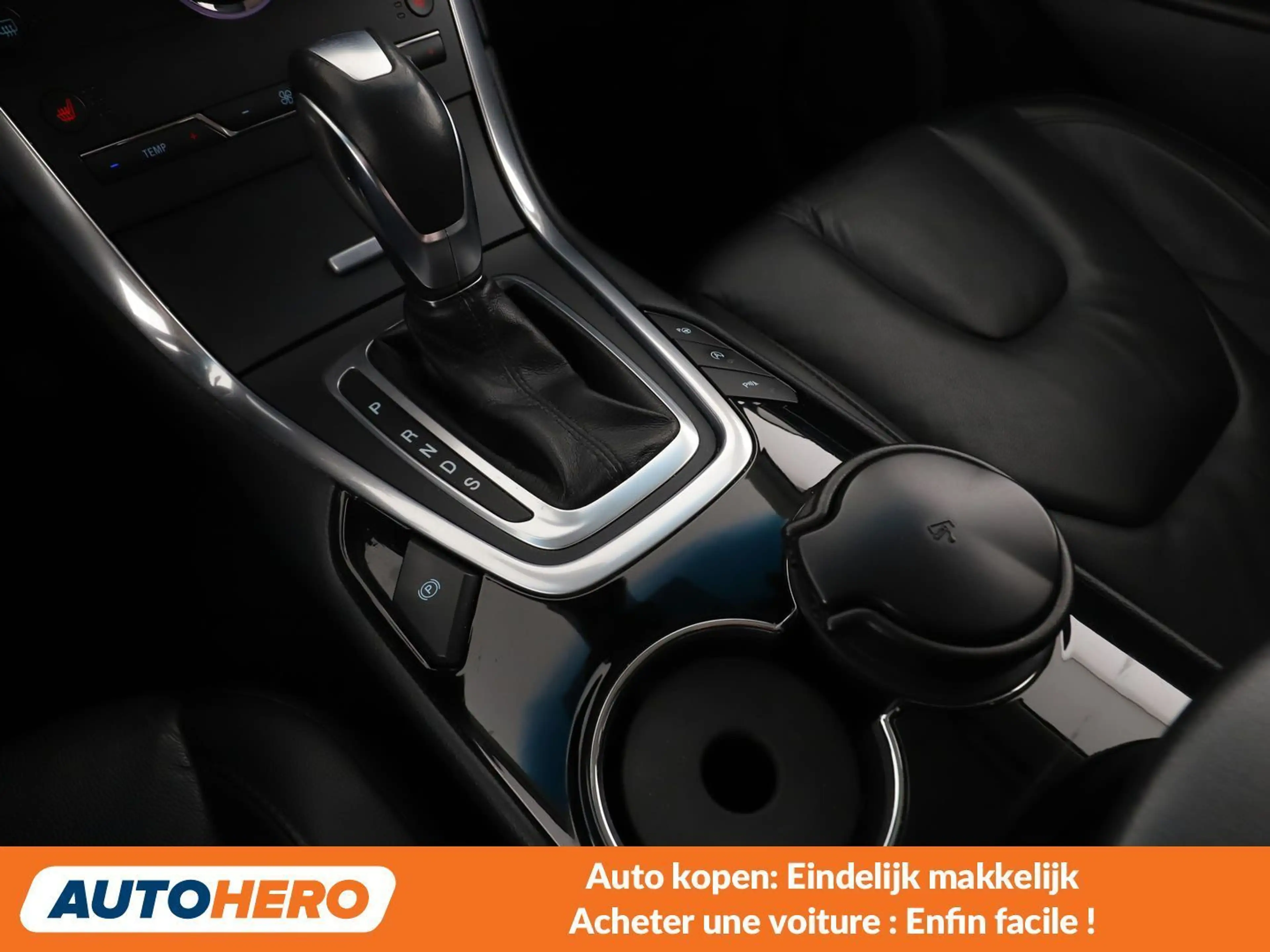 Ford Edge 2.0 TDCi Bi-Turbo Titanium 4x4 — photo 14