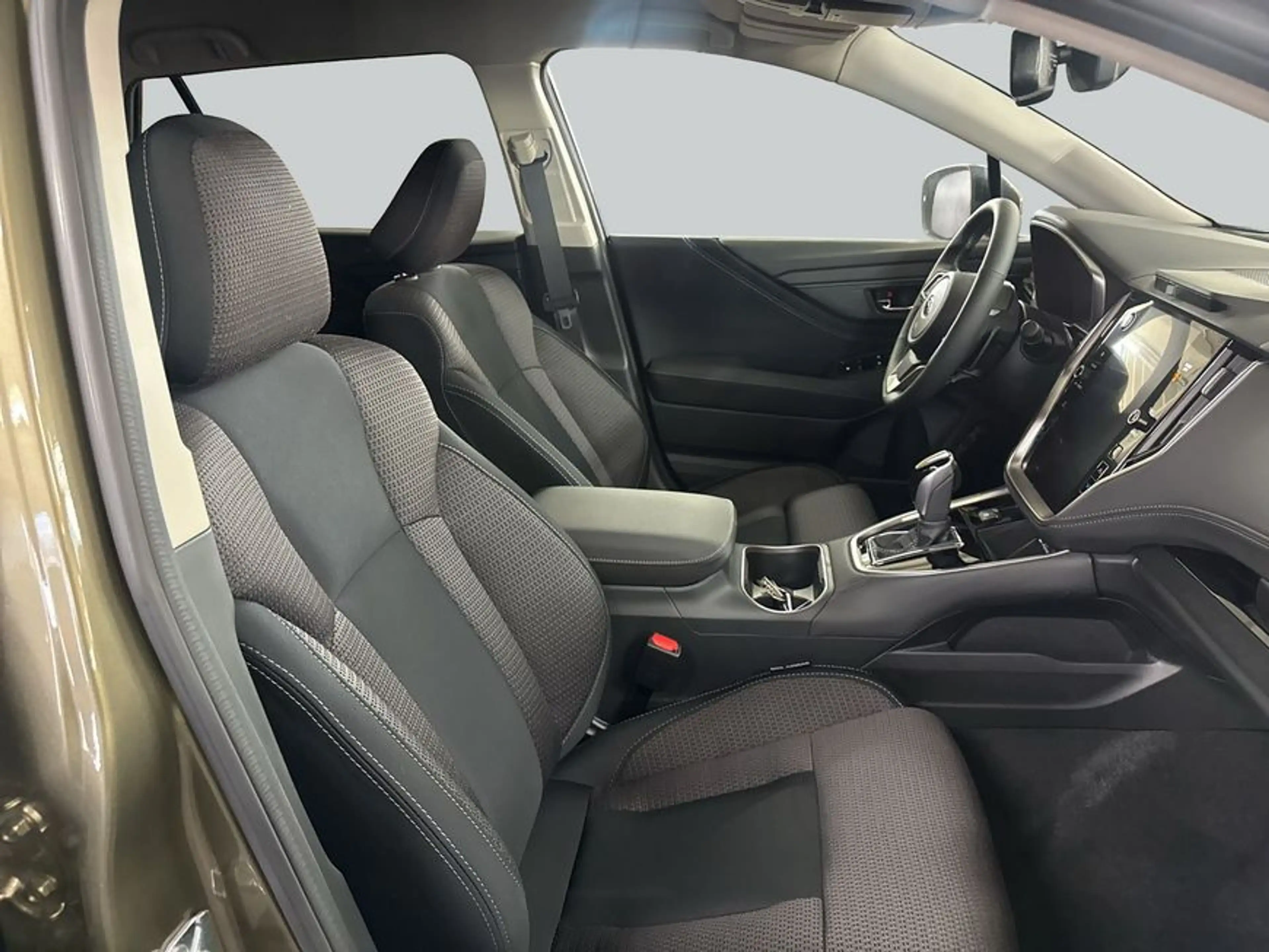 Subaru OUTBACK Outback 2.5i Lineartronic Active 124 kW, 5-türig — photo 12