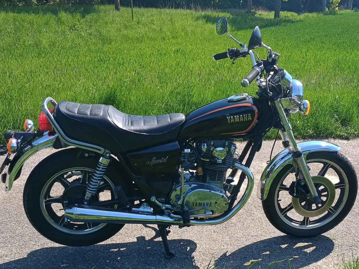 Yamaha XS 650 XS 650 SE crna - 2