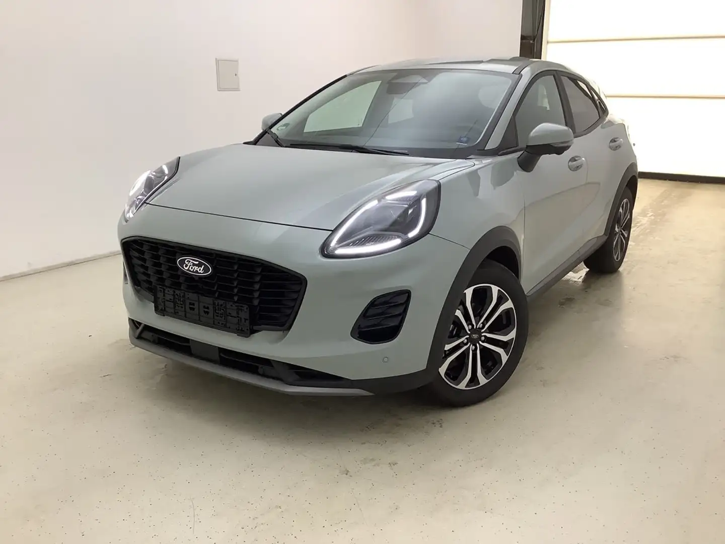 Ford Puma Titanium neues Modell Grau - 1