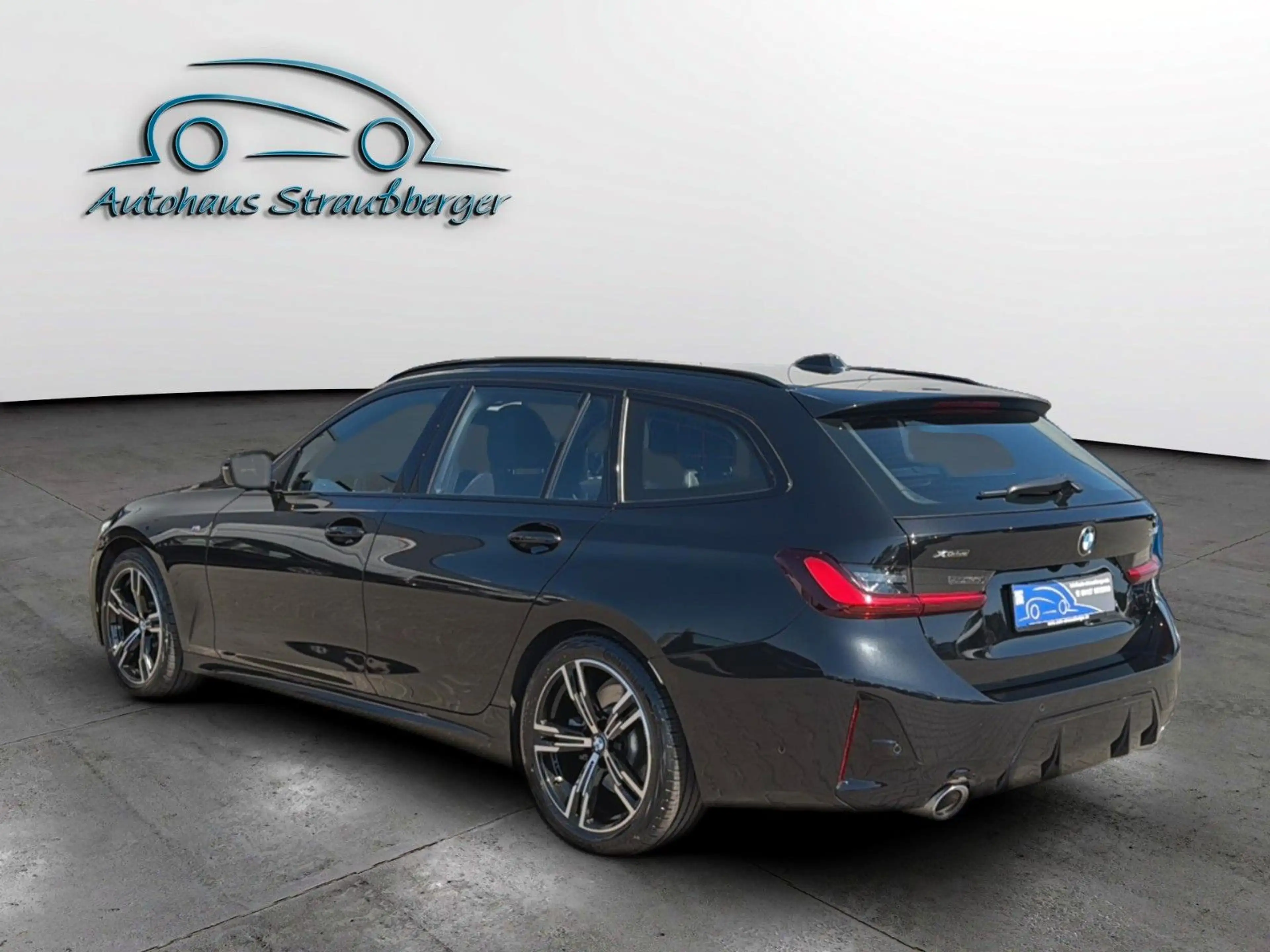 BMW 330 i Touring xDrive M Sport ACC FL2 HiFi LED 3ZK — photo 5
