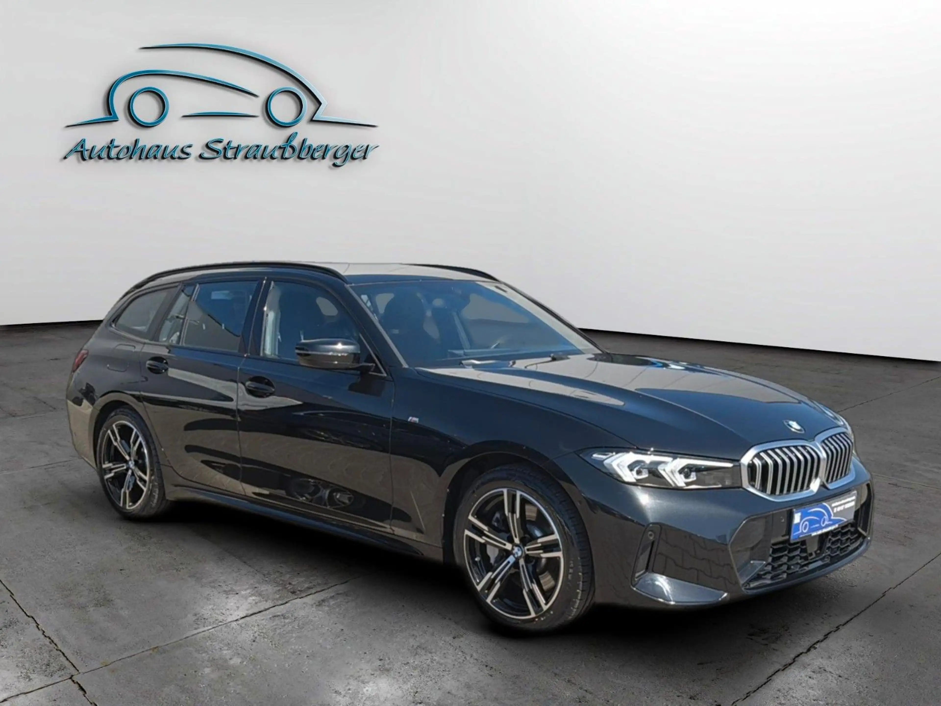 BMW 330 i Touring xDrive M Sport ACC FL2 HiFi LED 3ZK — photo 2