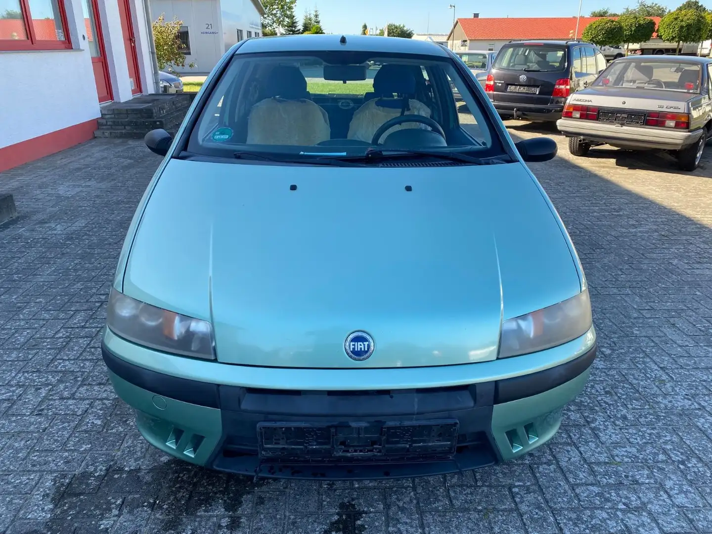 Fiat Punto 1.2 8V 2.Hand 136Tkm Grün - 2