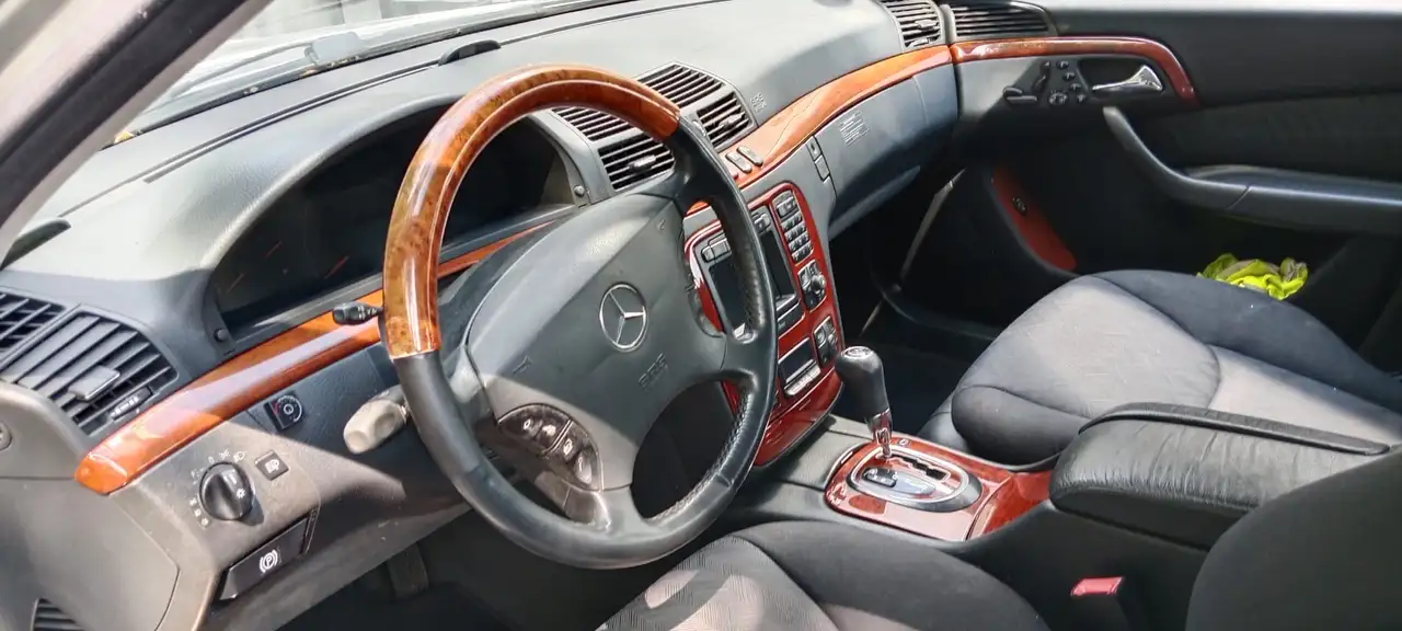 Mercedes-Benz S 320, foto 7