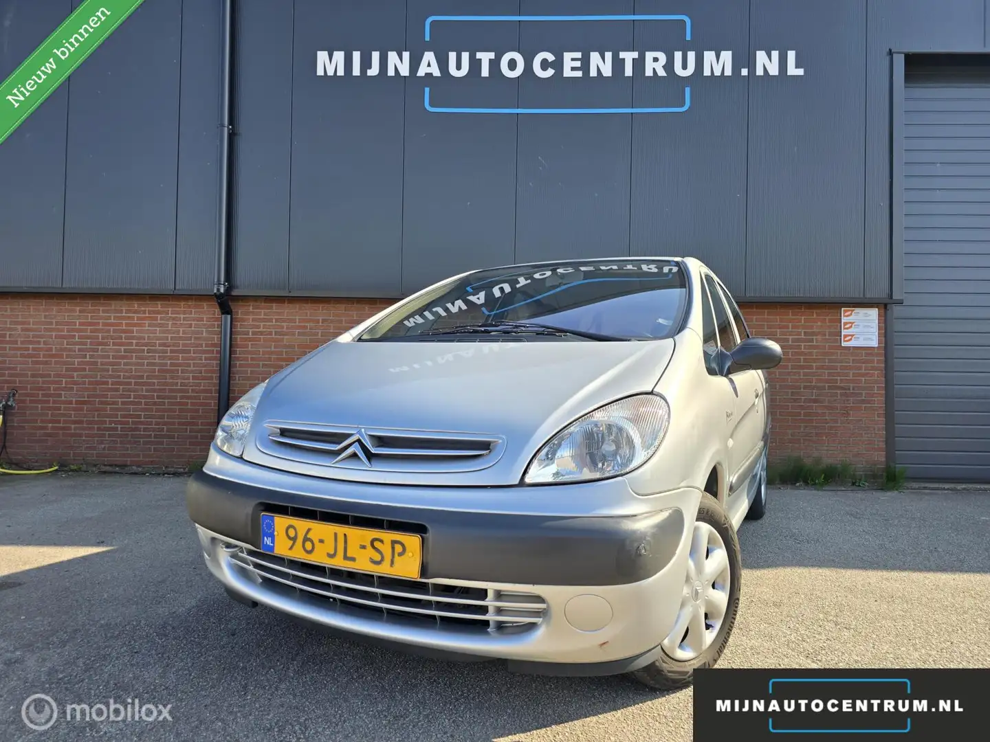 Citroen Xsara Picasso 1.8i-16V Plaisir / NAP✔️ / APK✔️ Gris - 1