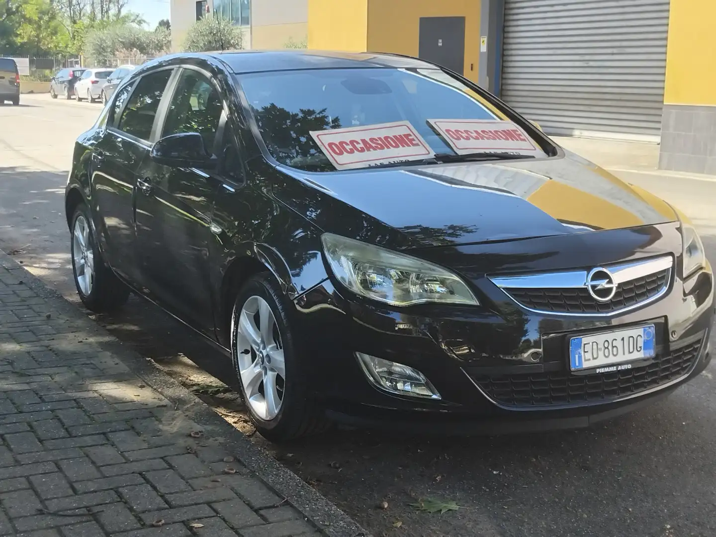 Opel Astra Astra IV 2010 5p 1.4 Elective 100cv - 1