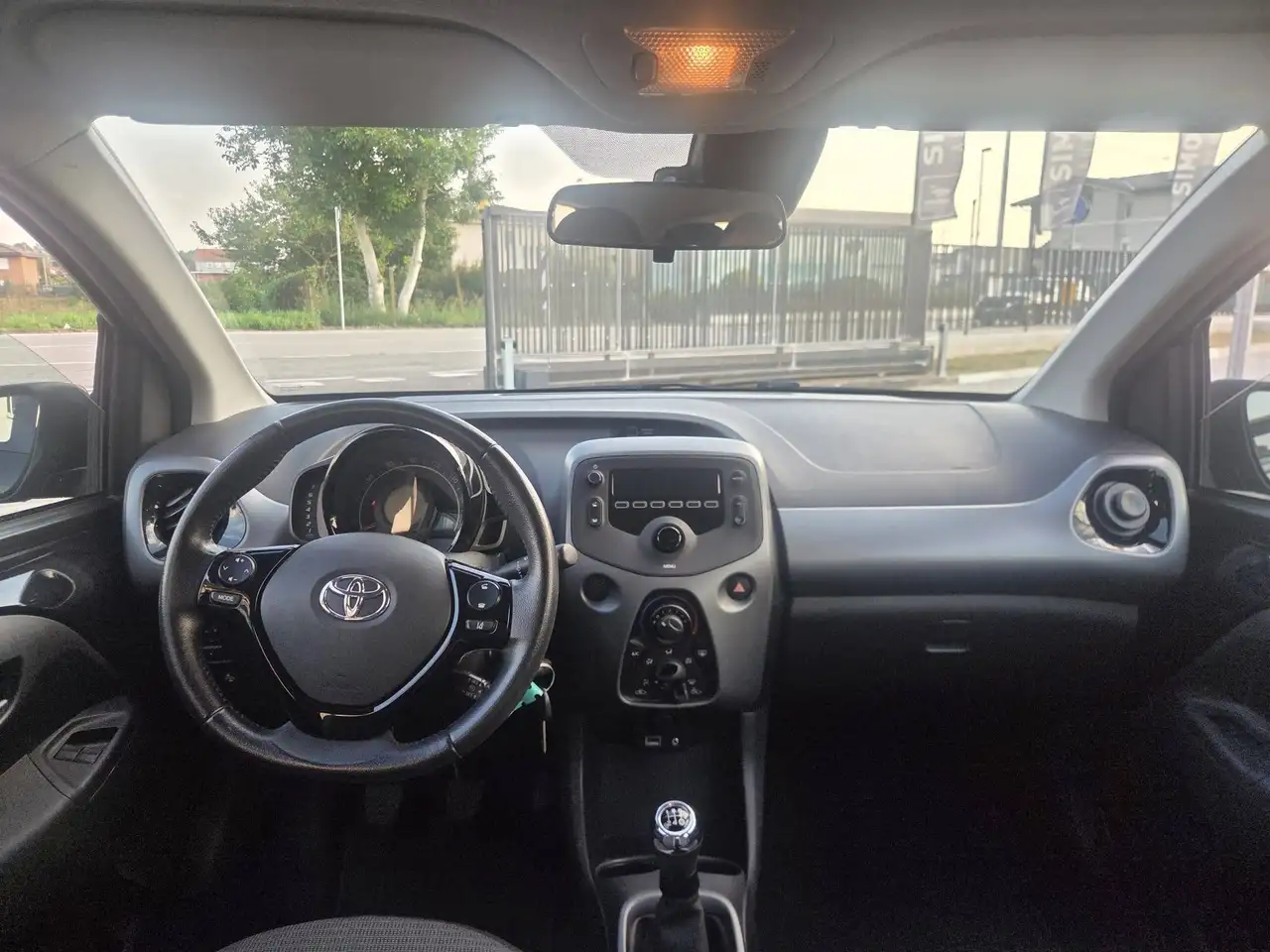 Toyota Aygo II 2018 5p 1.0 x-cool 72cv, миниатюра 8