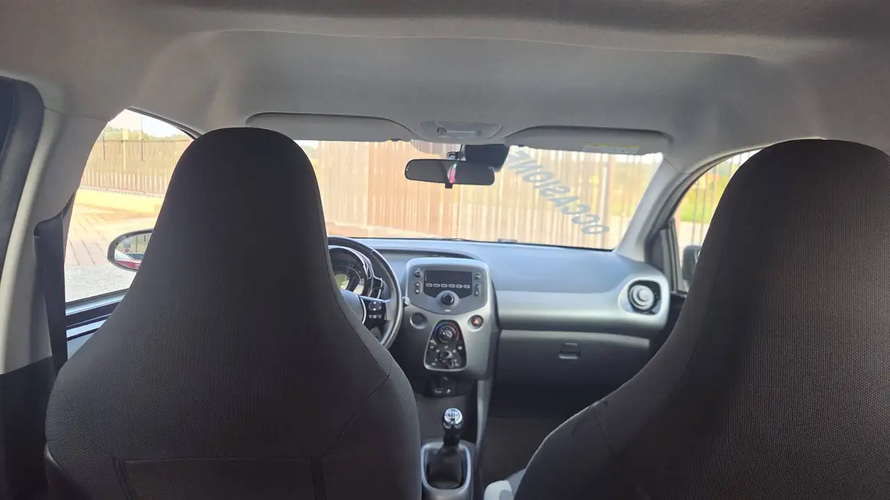 Toyota Aygo II 2018 5p 1.0 x-cool 72cv, миниатюра 13