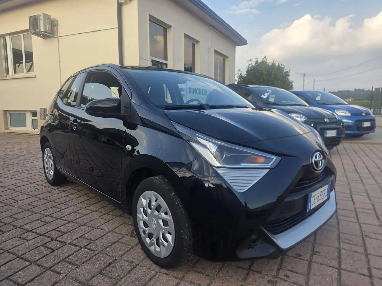 Toyota Aygo II 2018 5p 1.0 x-cool 72cv, миниатюра 3
