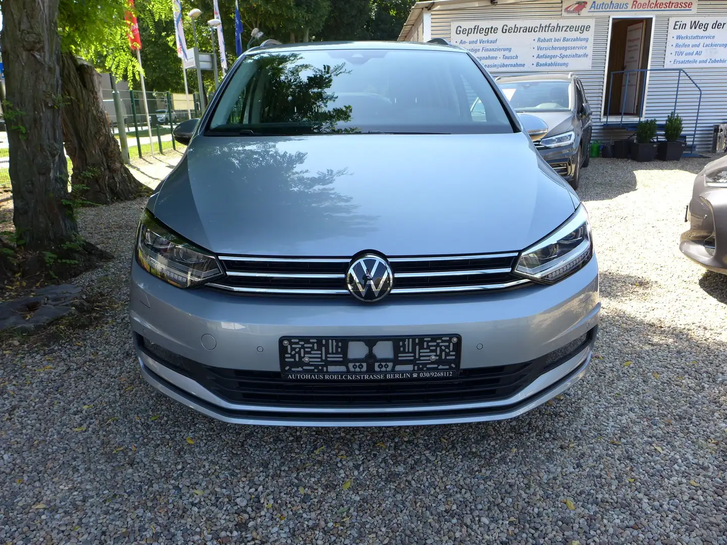 Volkswagen Touran 1.5 TSI ACT OPF DSG Comfortline LED/7Sitzer/Navi Silber - 2