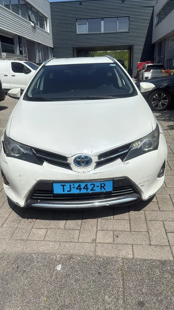 Toyota Auris Auris 1.8 Hybrid L.+ Top 5 - 2