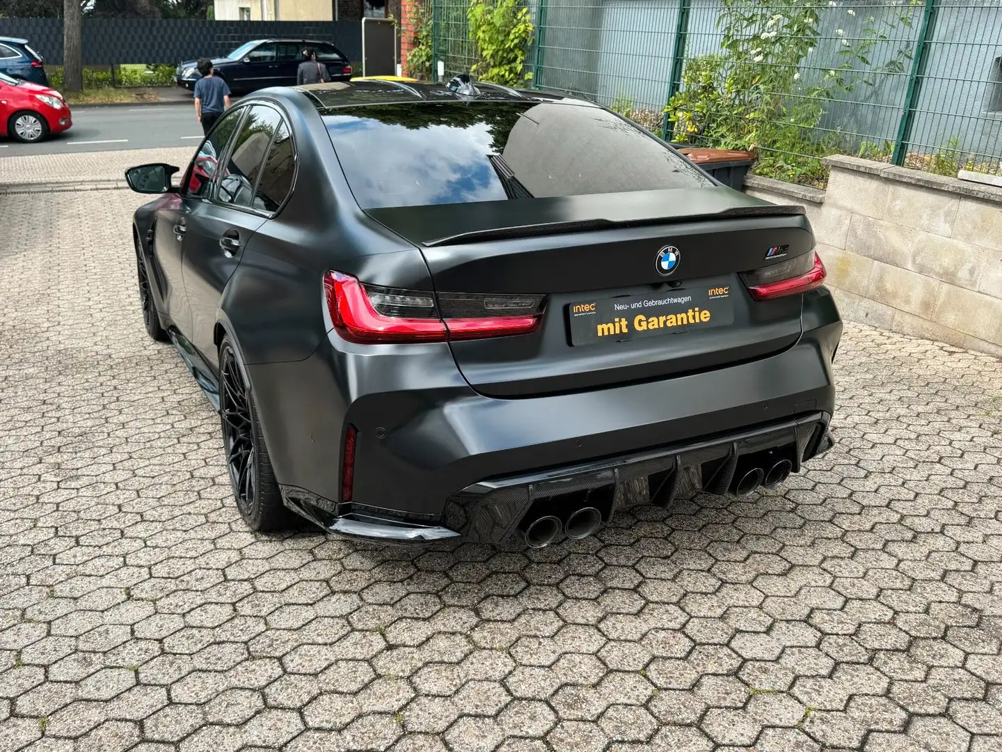 BMW M3 Baureihe M3 Lim. Competition Carbon Paket Noir - 2