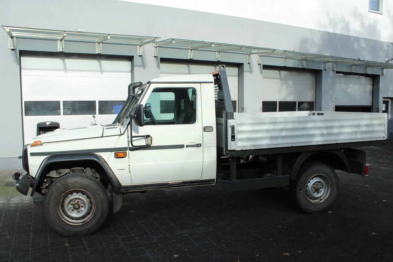 Mercedes-Benz G 300 G300 CDI Professional lange Radstand Schneeschild Blanc - 1