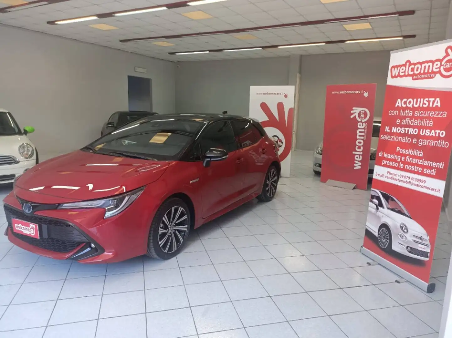 Toyota Corolla 1.8h Business cvt Piros - 1