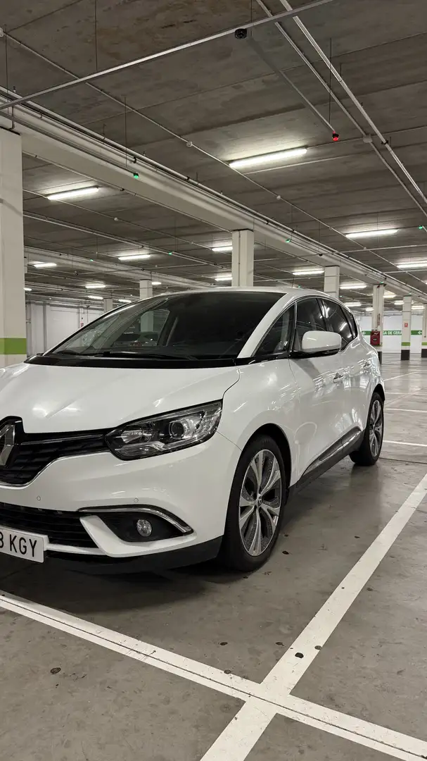 Renault Scenic Scénic 1.6dCi Zen 96kW - 1