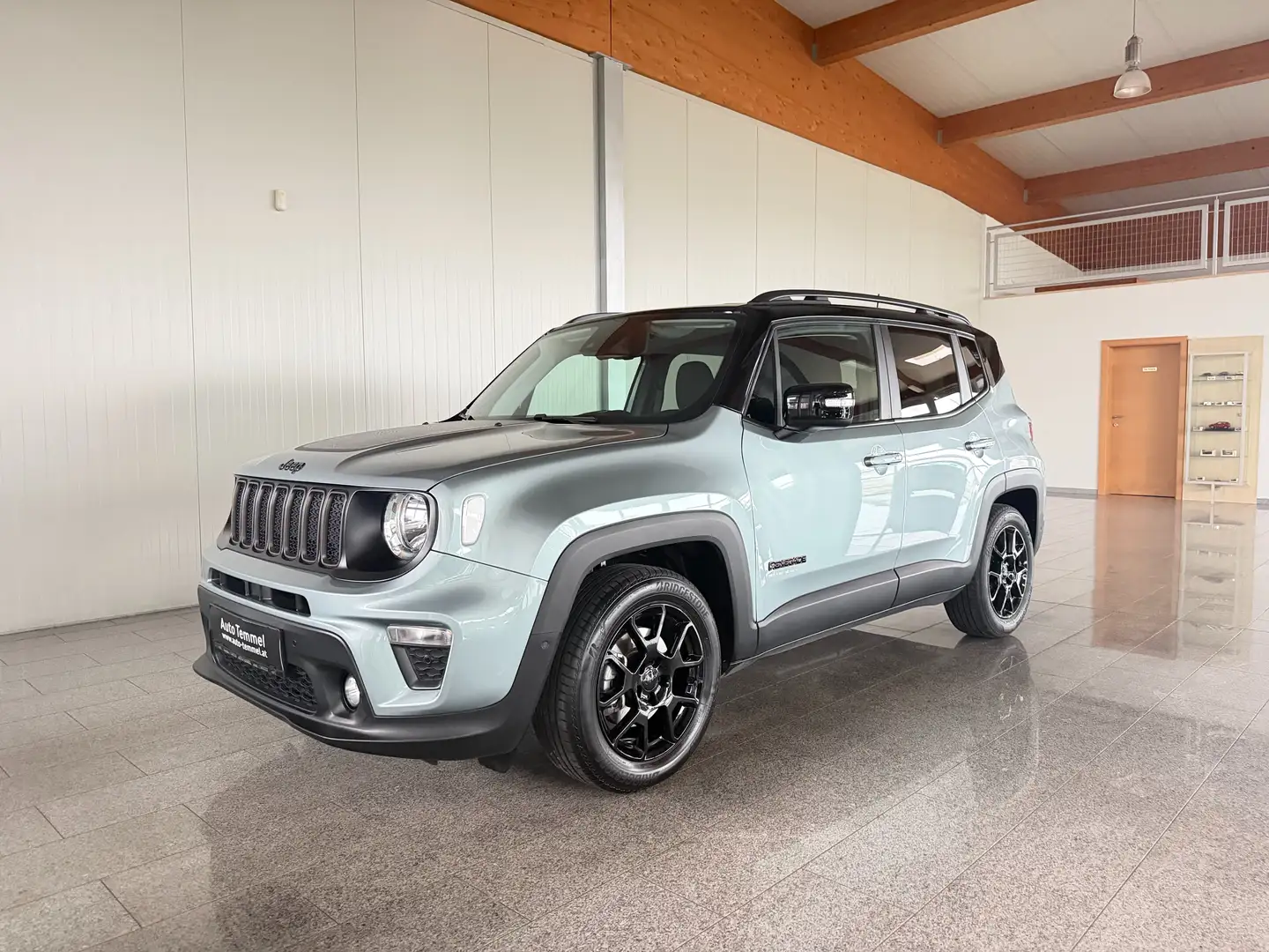 Jeep Renegade Longitude Mild-Hybrid FWD Grau - 2