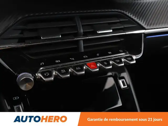Peugeot 208 view 28