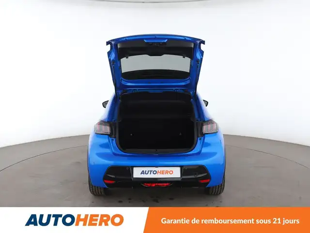 Peugeot 208 view 17
