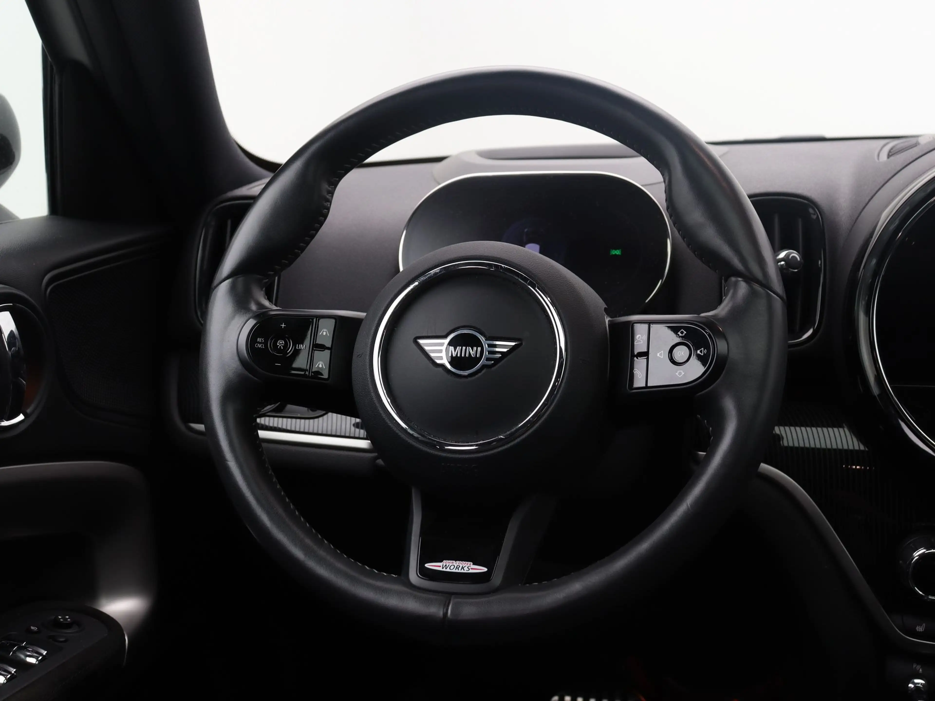 MINI John Cooper Works Countryman SE ALL4 JCW-Trim — photo 2