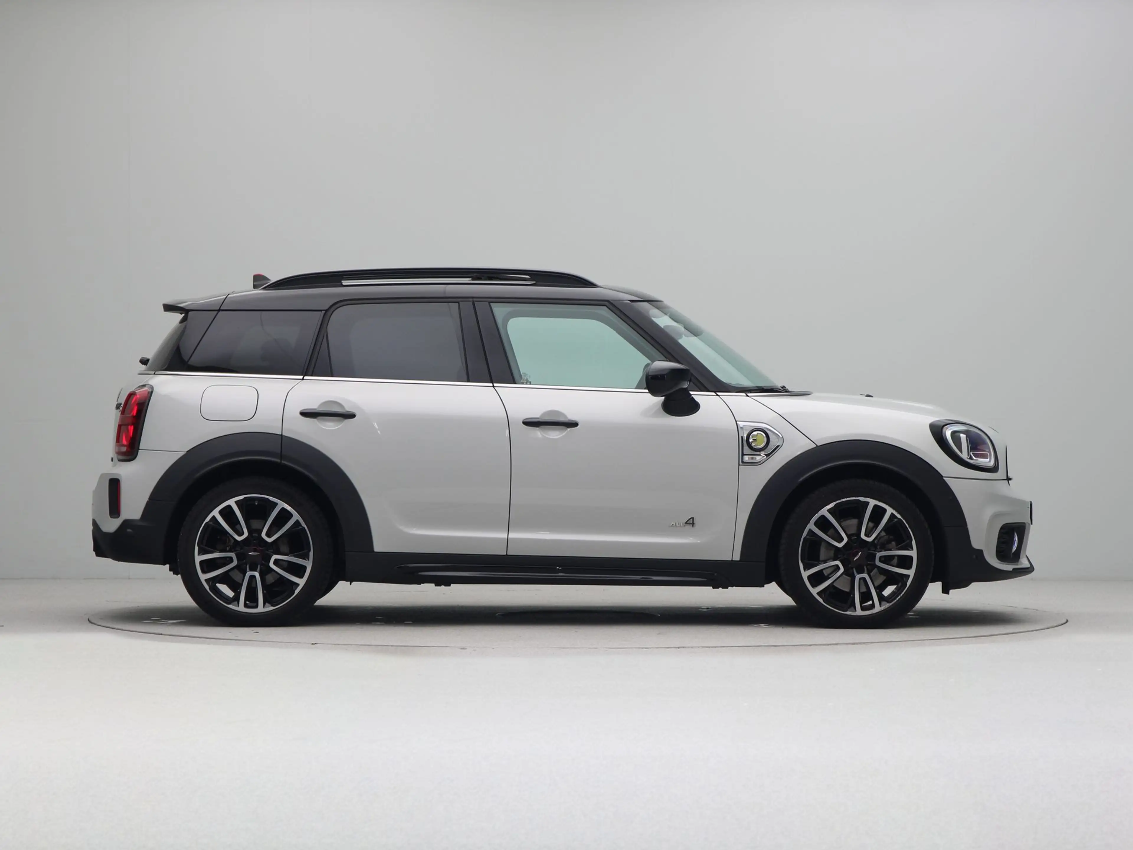 MINI John Cooper Works Countryman SE ALL4 JCW-Trim — photo 7