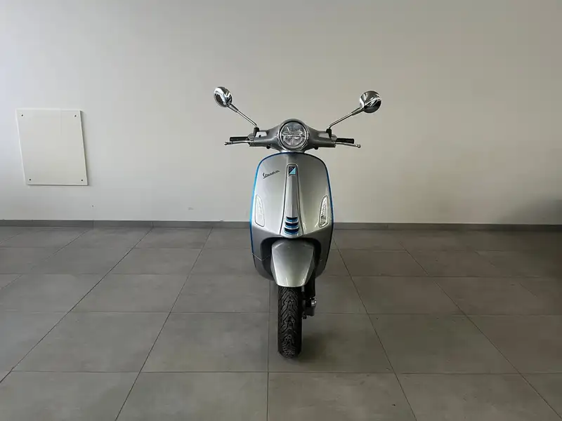 Vespa Elettrica 70 km/h - foto 3