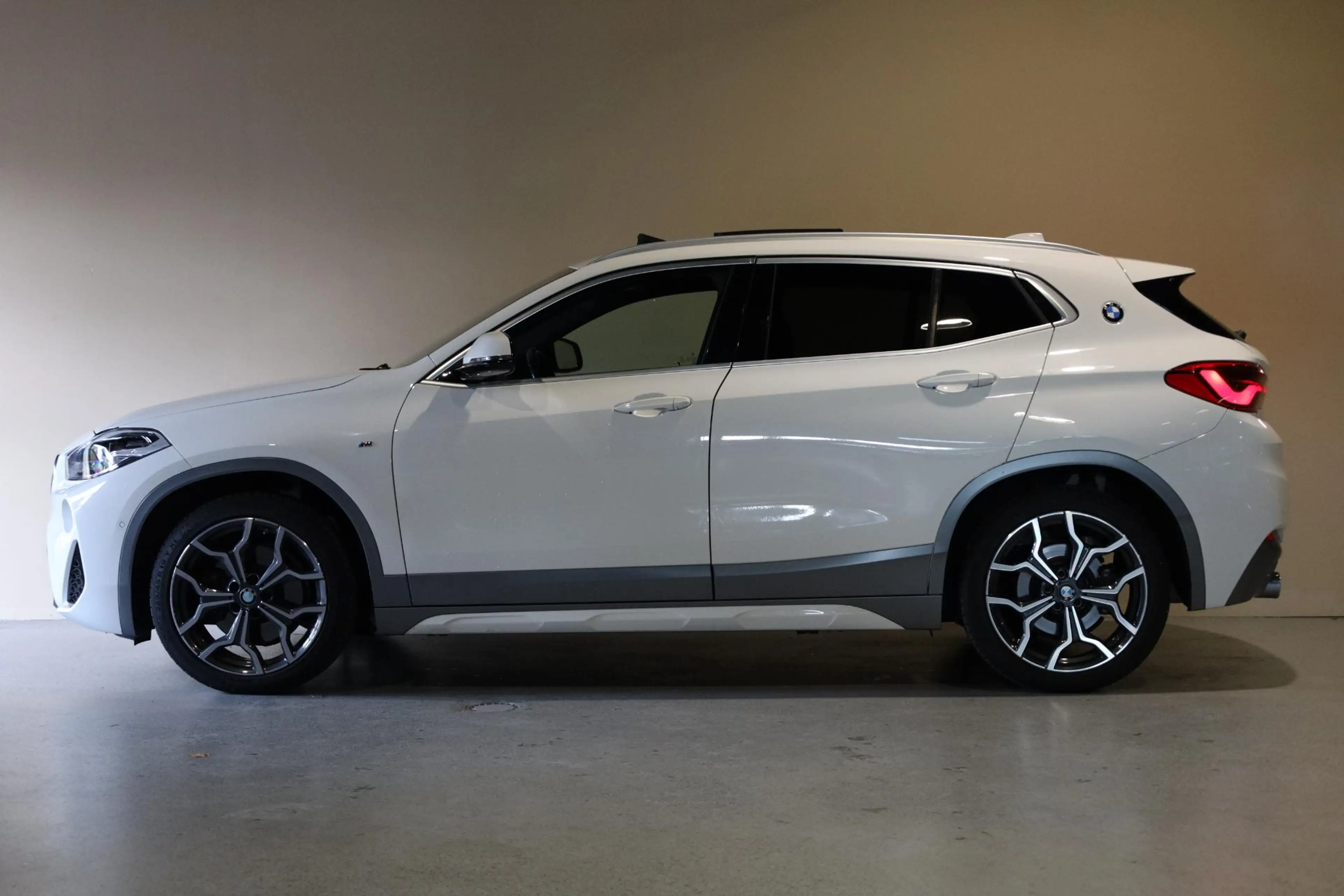 BMW X2 sDrive20i High Executive |Pano |Stoelverw. — photo 15
