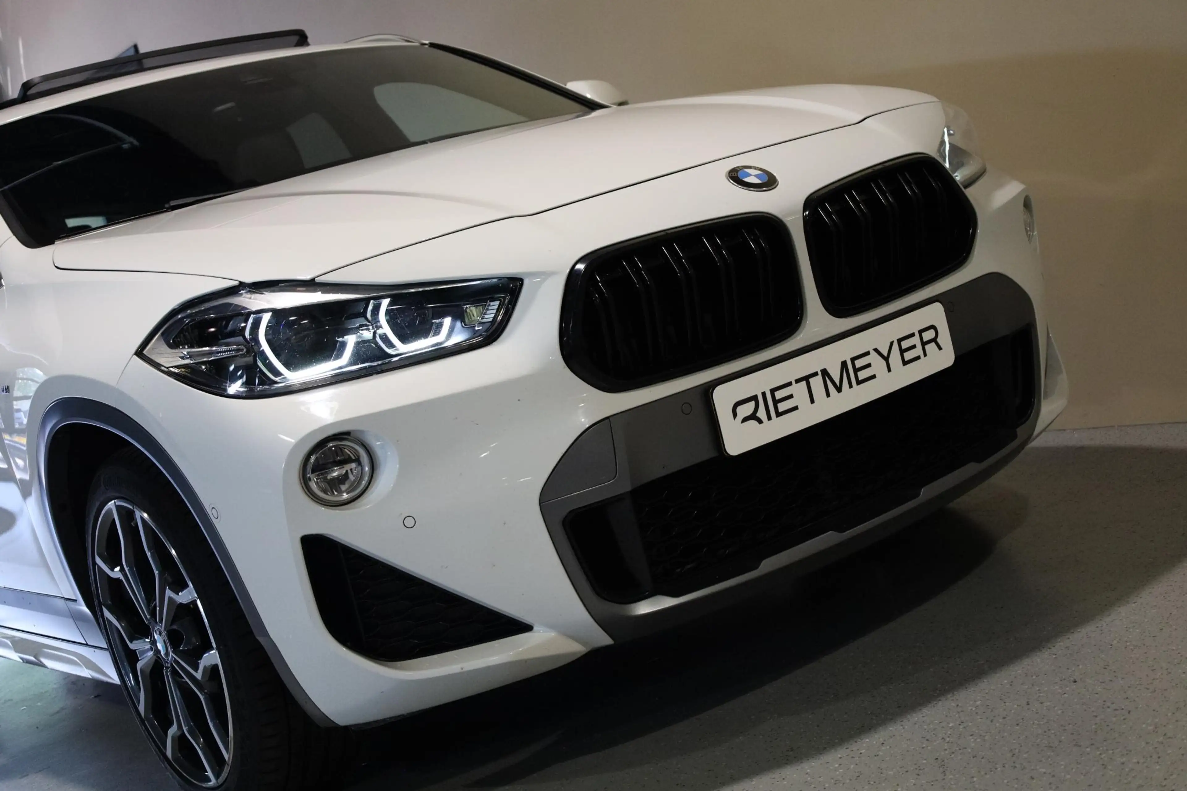 BMW X2 sDrive20i High Executive |Pano |Stoelverw. — photo 9