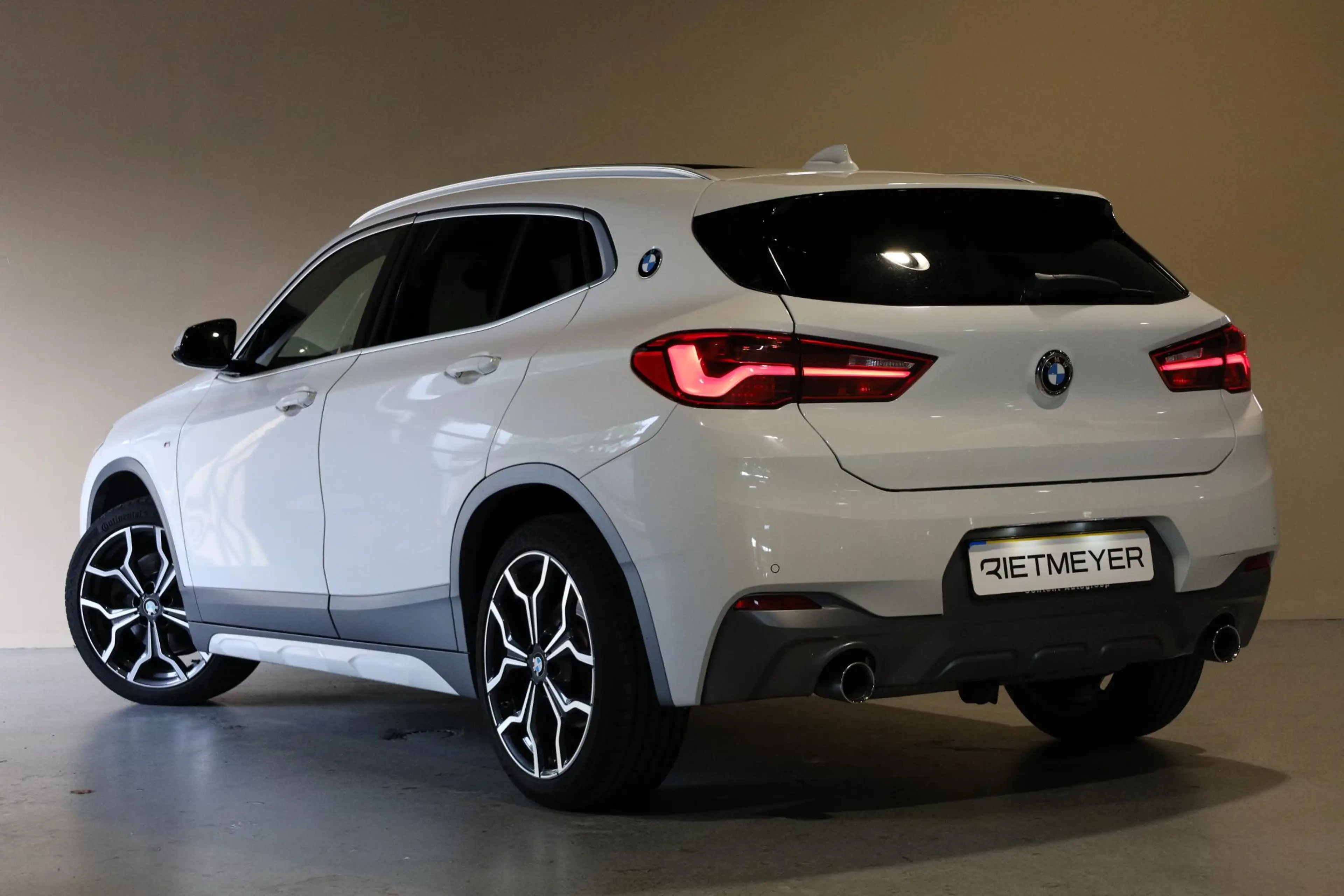 BMW X2 sDrive20i High Executive |Pano |Stoelverw. — photo 14