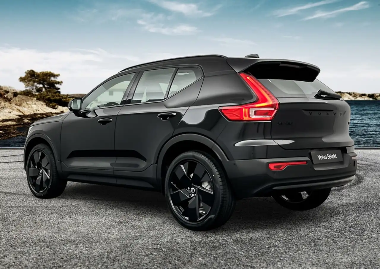 Volvo XC40 2026