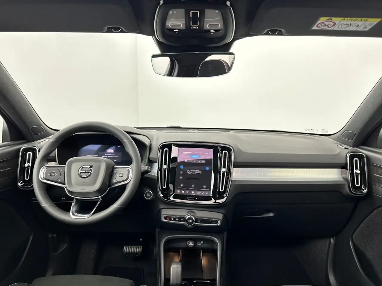 Volvo XC40 2026 — фото 28